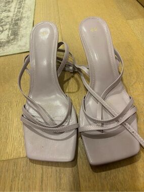 H&M Pale Lilac Strappy Square-Toe Heels